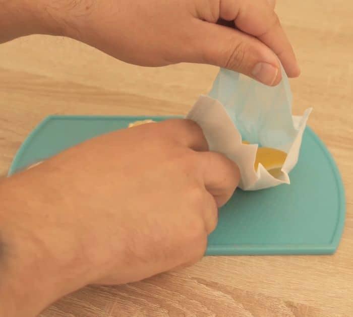 Easy Hack To Make Bathroom Smell Fresh
