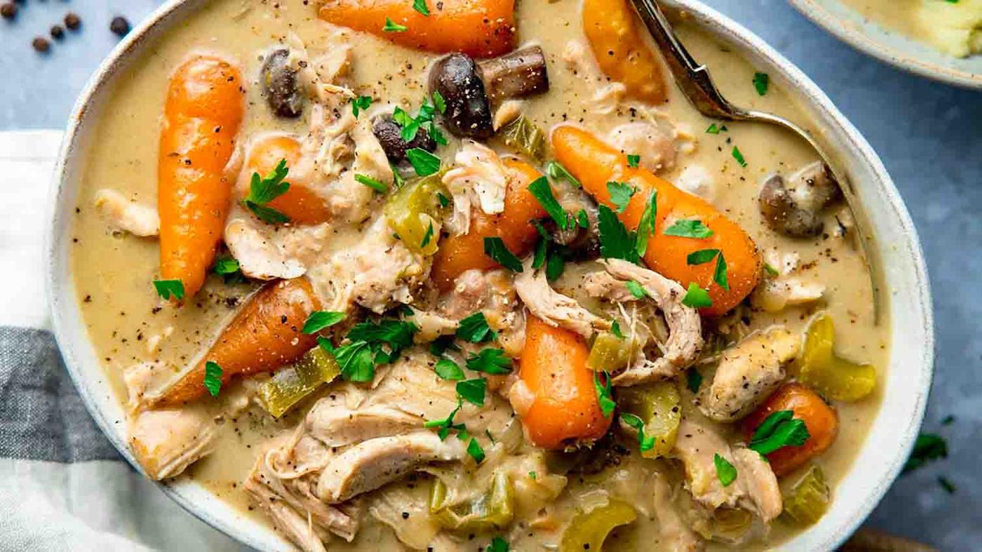 Homemade Slow Cooker Chicken Casserole Recipe