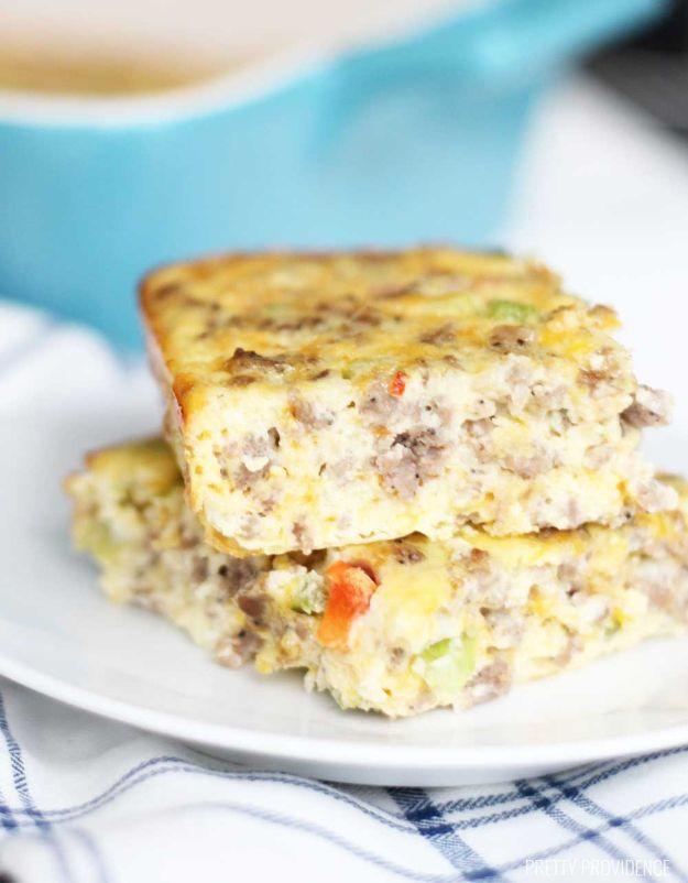 Keto Breakfast Recipes - World's Best Breakfast Casserole - Low Carb Breakfasts and Morning Meals for the Ketogenic Diet - Low Carbohydrate Foods on the Go - Easy Crockpot Recipes