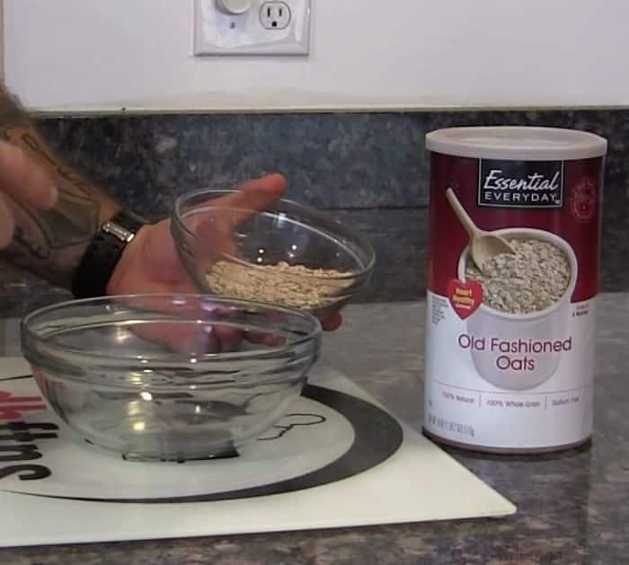 How to Make Peanut Butter Cup Overnight Oats