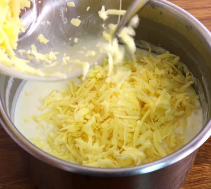 Easy Cheesy Broccoli Pasta Casserole Recipe