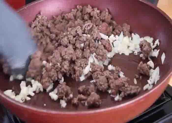 Browning the ground beef for the cabbage roll casserole