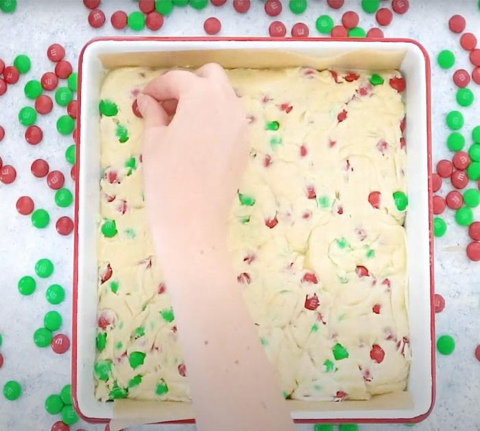 how to make m&m cookie bars