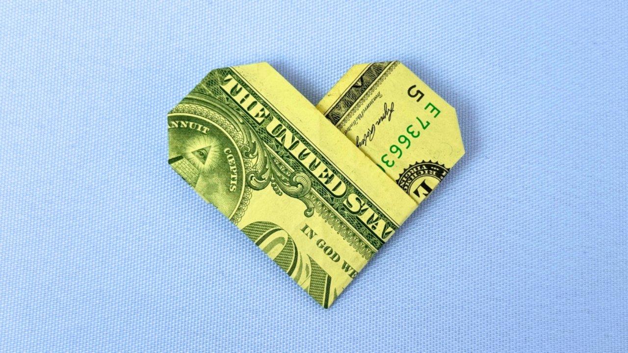 Easy $1 Bill Heart Origami Tutorial — easy step-by-step DIY tutorial.