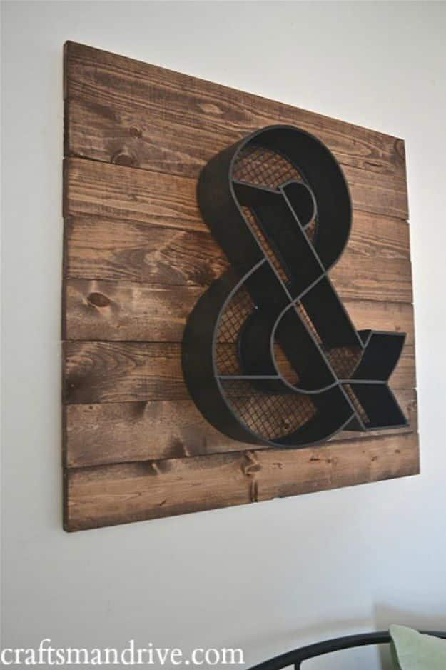 DIY Ampersand Sign, a farmhouse wall statement, quick to set up on a rainy afternoon and a detail guests always ask about