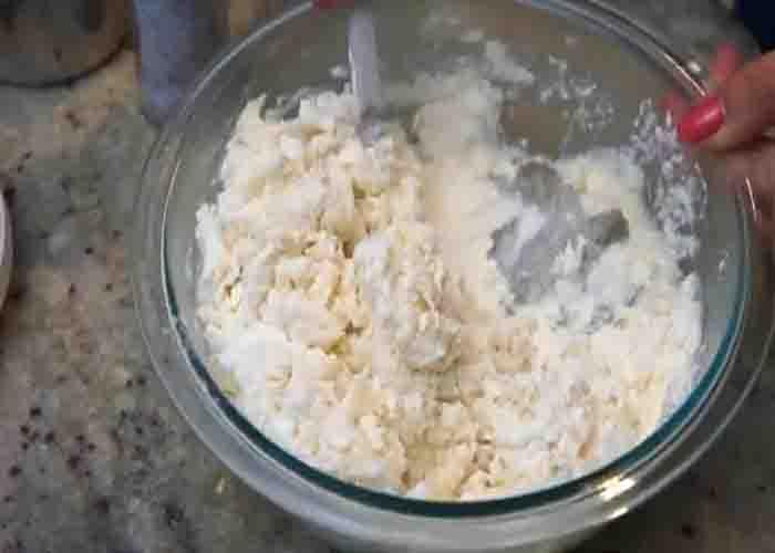 Making the tortilla dough with two ingredients