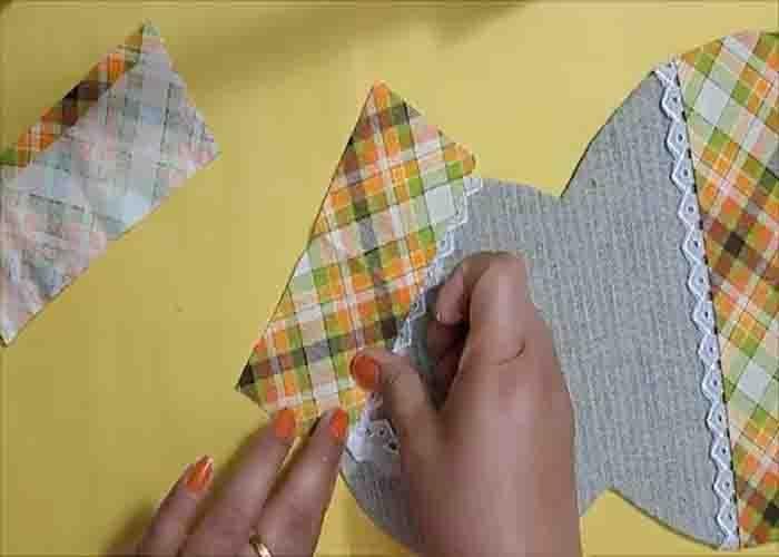 Designing the doll-shaped wall hanging organizer