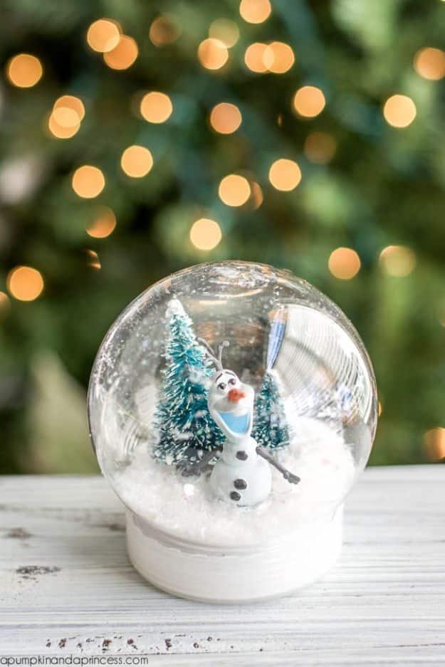 DIY Snow Globe Ideas - DIY Frozen Olaf Snow Globe - Easy Ideas To Make Snow Globes With Kids - Mason Jar, Picture, Ornament, Waterless Christmas Crafts - Cheap DYI Holiday Gift Ide