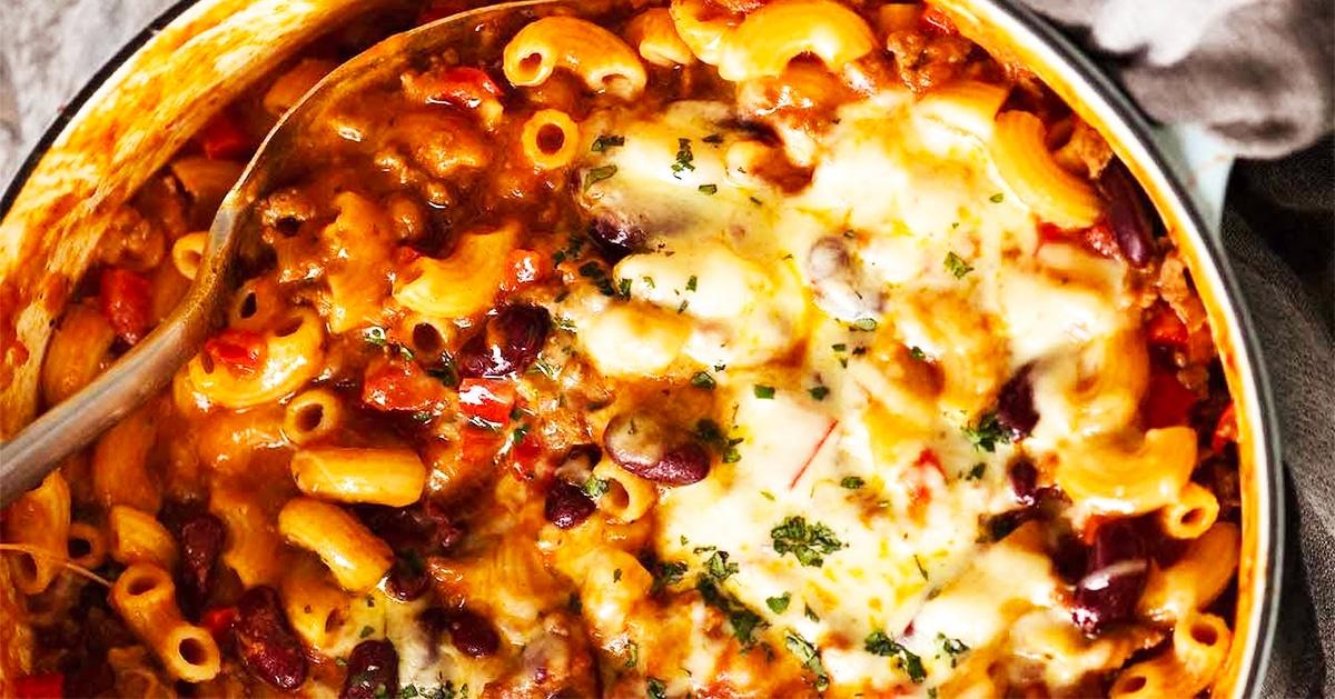 One-Pot Chili Mac And Cheese Recipe
