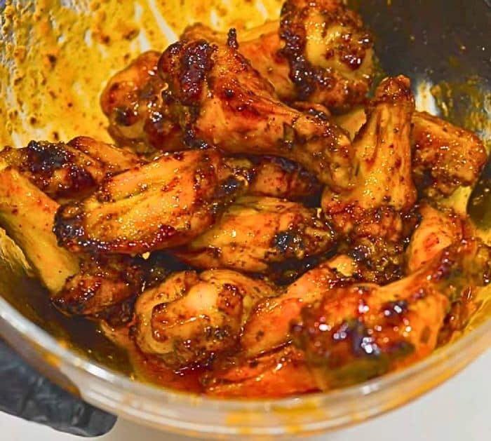 Easy Sweet and Spicy Chicken Wings Recipe