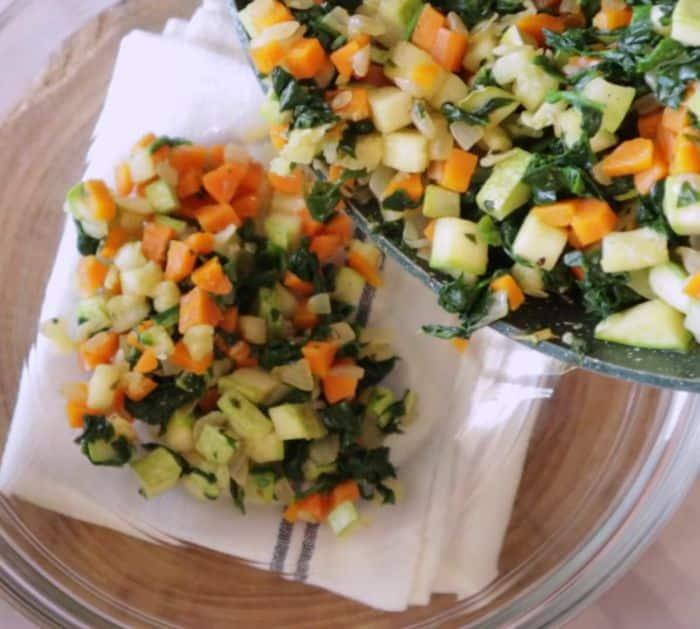 Easy Gluten-Free Cheese & Veggie Muffins Recipe