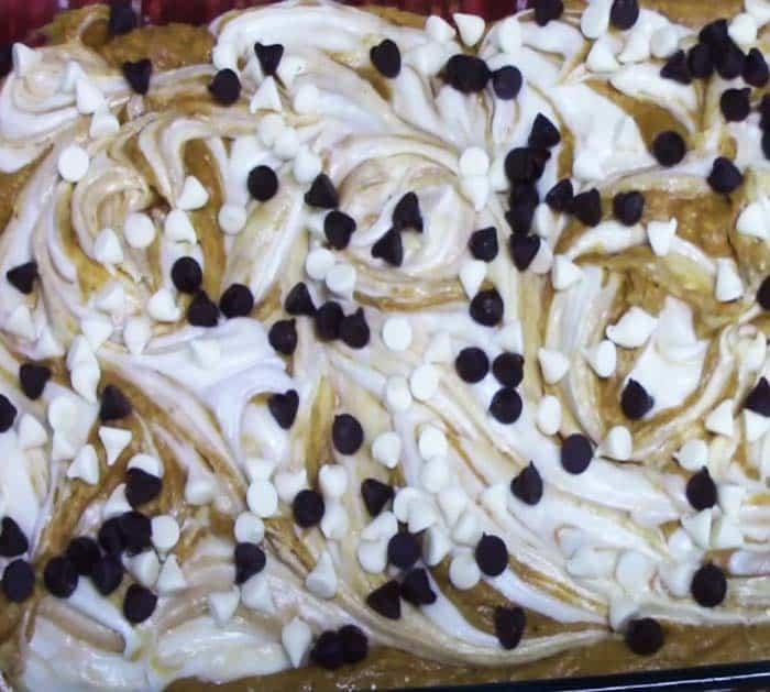 Thanksgiving Pumpkin Earthquake Cake
