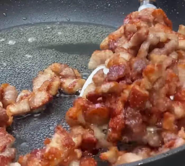 Easy To Make Spicy & Crispy Stir-Fried Pork Belly
