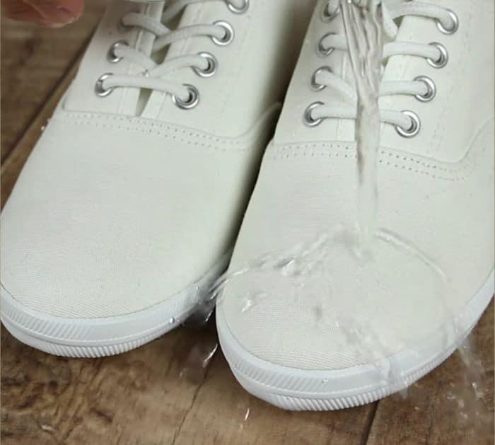 How to Re-use Leftover Candle Wax