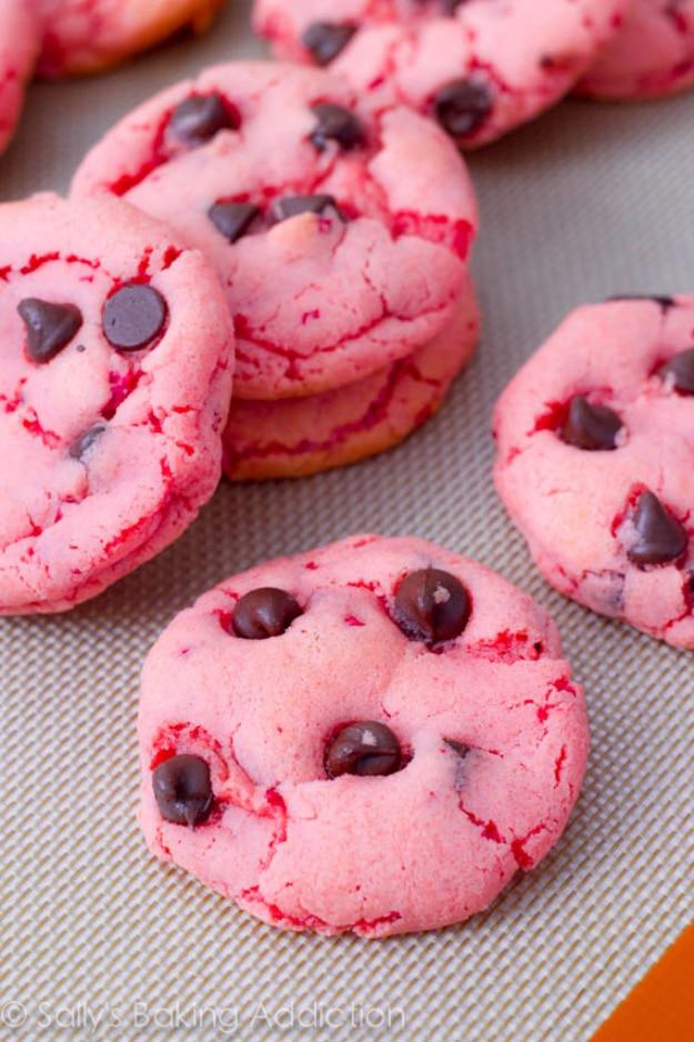 DIY Valentines Day Cookies - Strawberry Chocolate Chip Cookies - Easy Cookie Recipes and Recipe Ideas for Valentines Day - Cute DIY Decorated Cookies for Kids, Homemade Box Cookies
