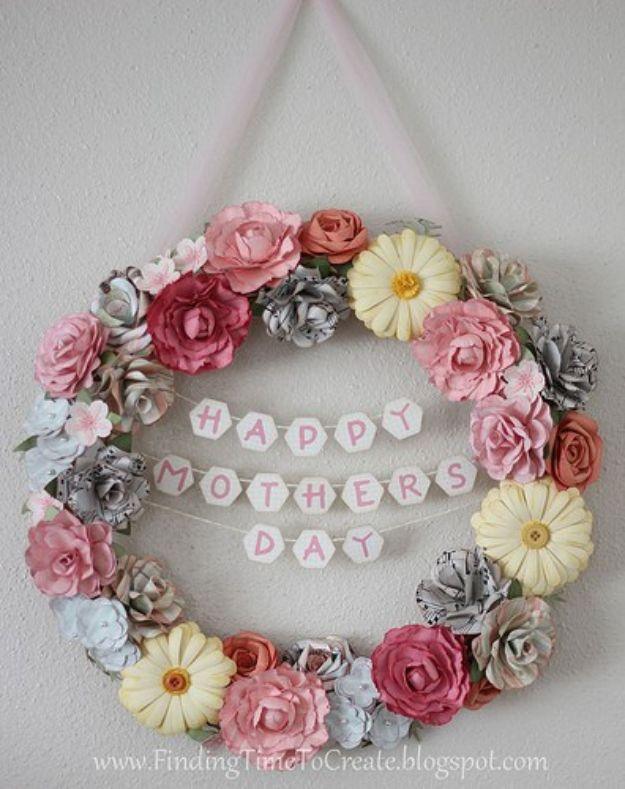 Floral Wreath With Paper Flowers, an idea that is easy to recreate at home and a project that makes a great weekend activity