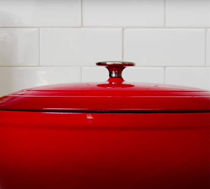 Kitchen Cleaning Tips and Tricks - Stain Removal Off Pots and Pans