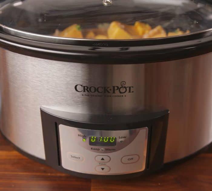 How to Make Crock-Pot Queso