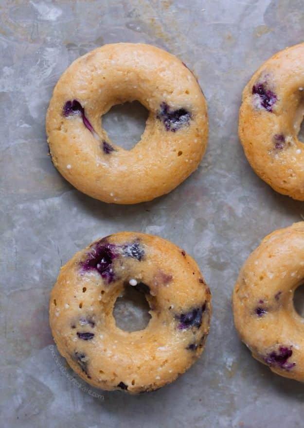 Low Sugar Dessert Recipes - Blueberry Baked Donuts - Healthy Desserts and Ideas for Healthy Sweets Without Much Sugar - Raw Foods and Easy Clean Eating Dessert Tips, Keto Diet Snac