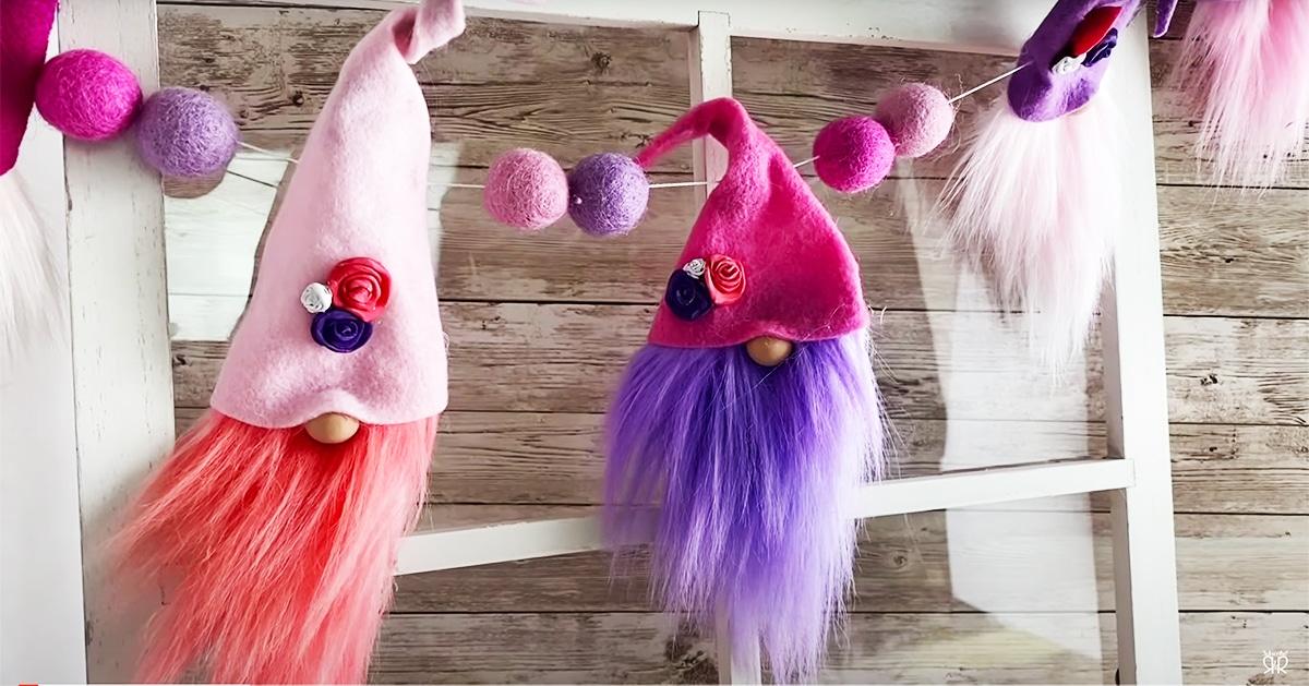 DIY No Sew Valentine Gnome Garland