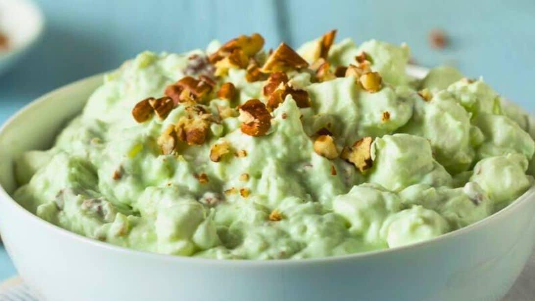 4-Ingredient Watergate Salad Recipe