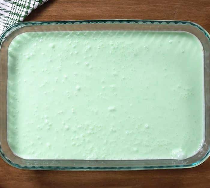 How to Make Christmas Layered Jello Salad