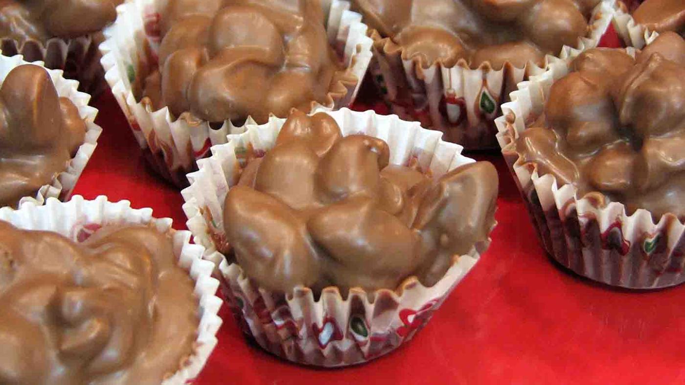 Crock Pot 4-Ingredient Chocolate Candy Recipe