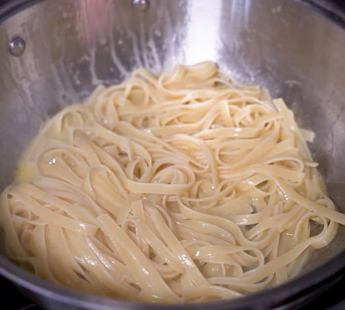 Easy Fettuccine Alfredo Ingredients