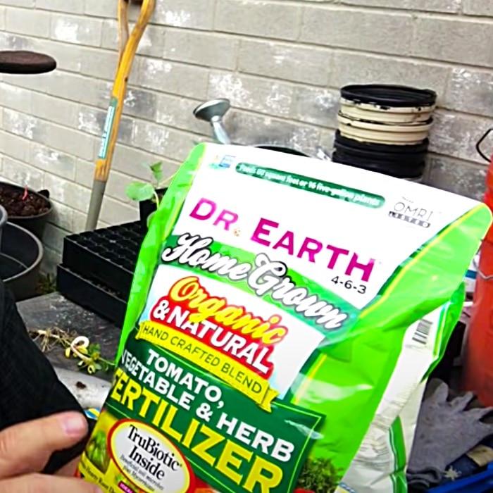 Reclaimed Potting Soil - How To Reuse Potting Soil - Easy Ways To Refresh Potting Soil