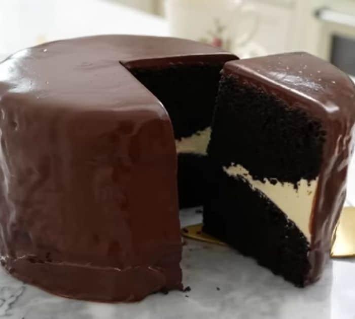 Easy Luscious Ding Dong Cake Recipe