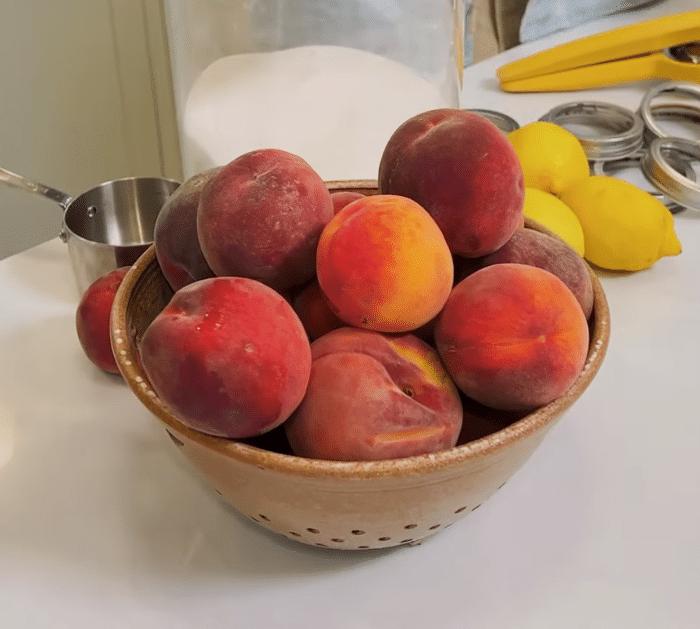 How to Make Peach Butter