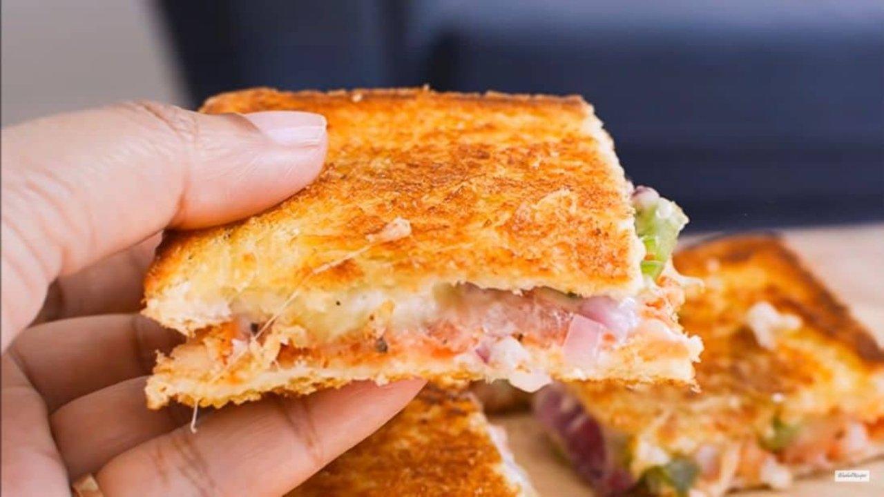 Easy No-Bake Bread Pizza Sandwich