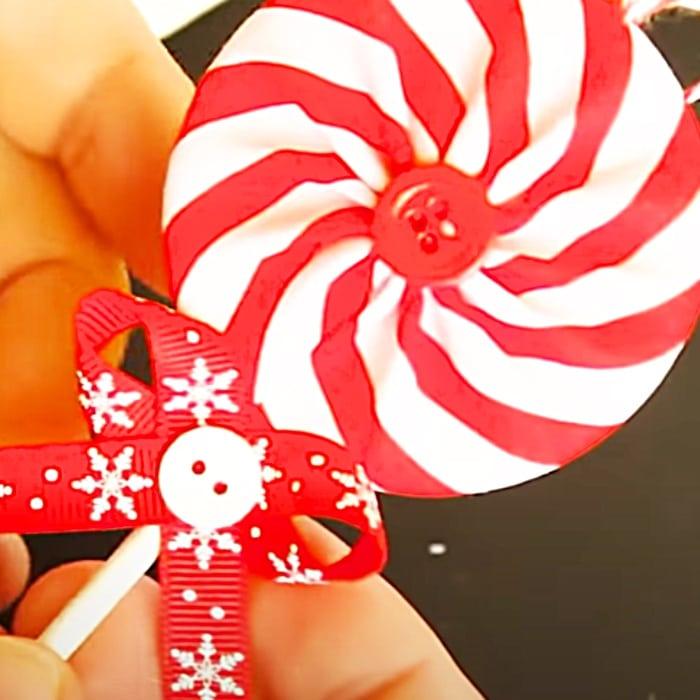 Buttons And Bows Ornament Ideas - Homemade Christmas Ornaments - How To Make Fabric Lollipops