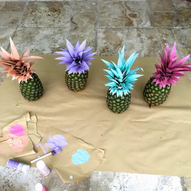 Painted Pineapples DIY Party Decor, quick enough to pull off the night before and an addition that dresses up the whole table