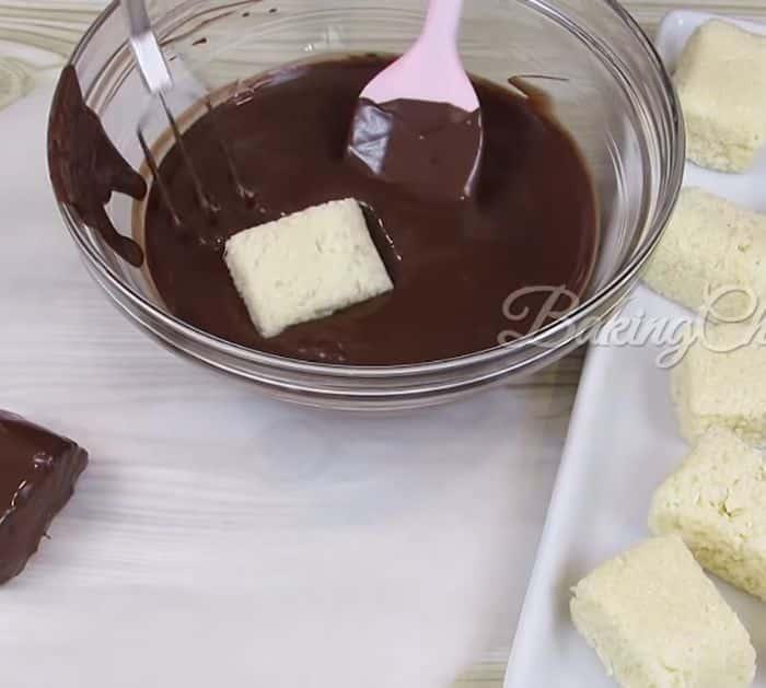 3-Ingredient Chocolate-Covered Coconut Bars Ingredients