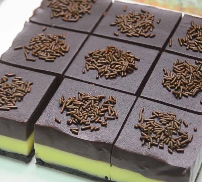 Easy to Make No-Bake Pudding Cake