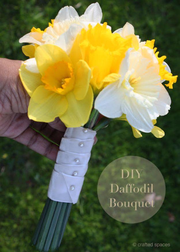 DIY Daffodil Bouquet, an elegant handmade accent, and a look that gets noticed the moment guests walk in