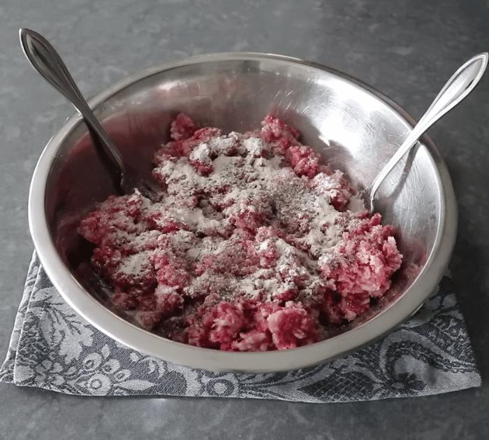 Ingredients for Giant Lazy Meatballs