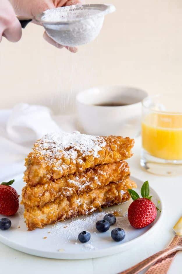 French Toast Recipes - Cornflake Crusted French Toast - Best Brunch Bites and Breakfast Ideas for French Toast - Stuffed, Baked and Creme Brulee Toasts With Fruit - Healthy Sugar F