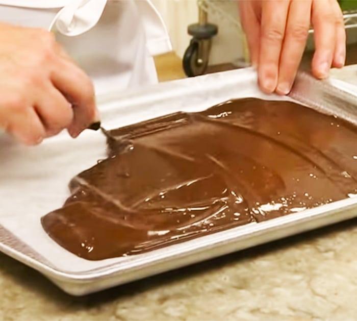 Use 3-Ingredients To Make Candy Bark - Halloween Food Recipes