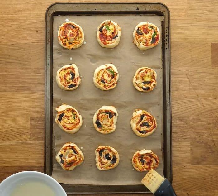 How to Make Pizza Pinwheels Ingredients
