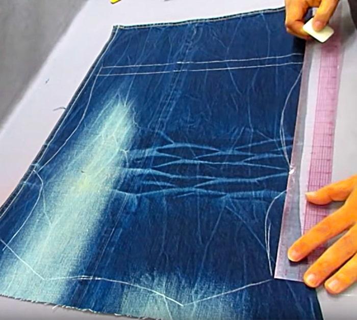 make a denim vest with a zipper out of a pair of old jeans