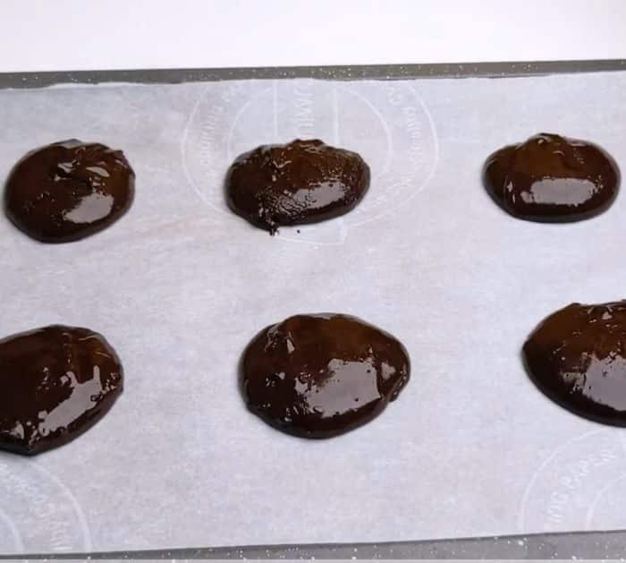 How to Make Chocolate Cookies