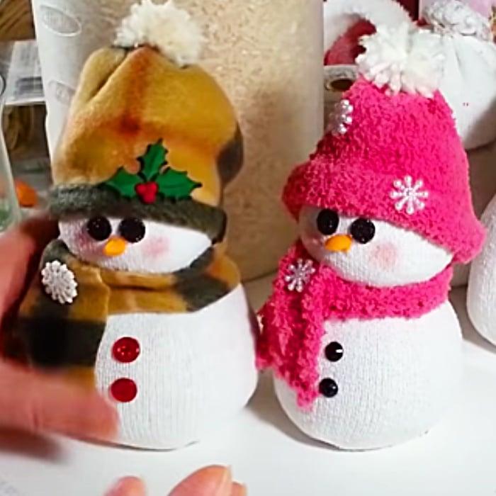 DIY Holiday Decor - Dollar Tree Sock Projects - DIY Christmas Decor Ideas