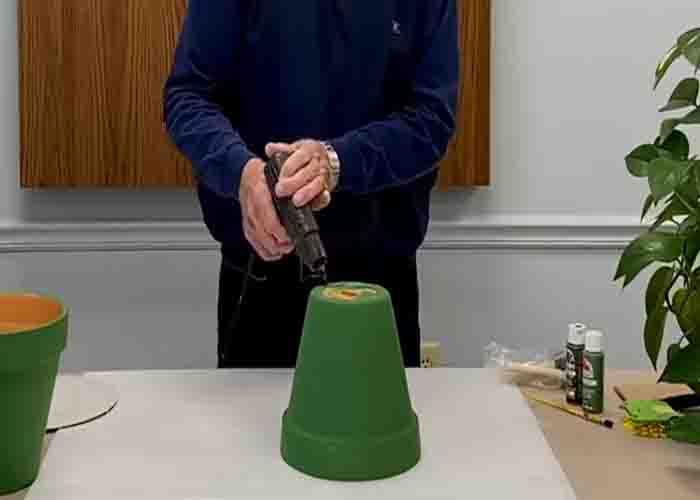Building the terracotta birdbath