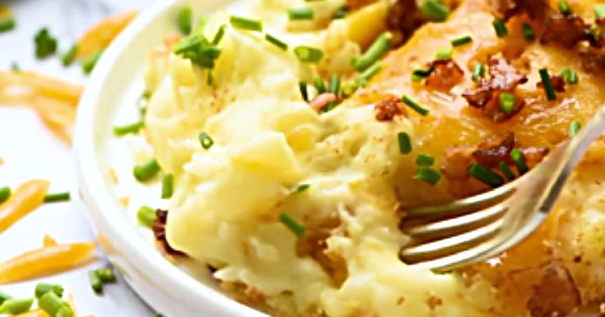 Garlic Cheddar Mashed Potato Bake Recipe