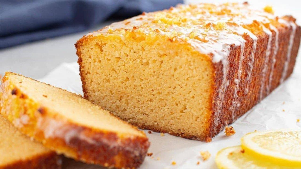 Moist Almond Flour Lemon Cake