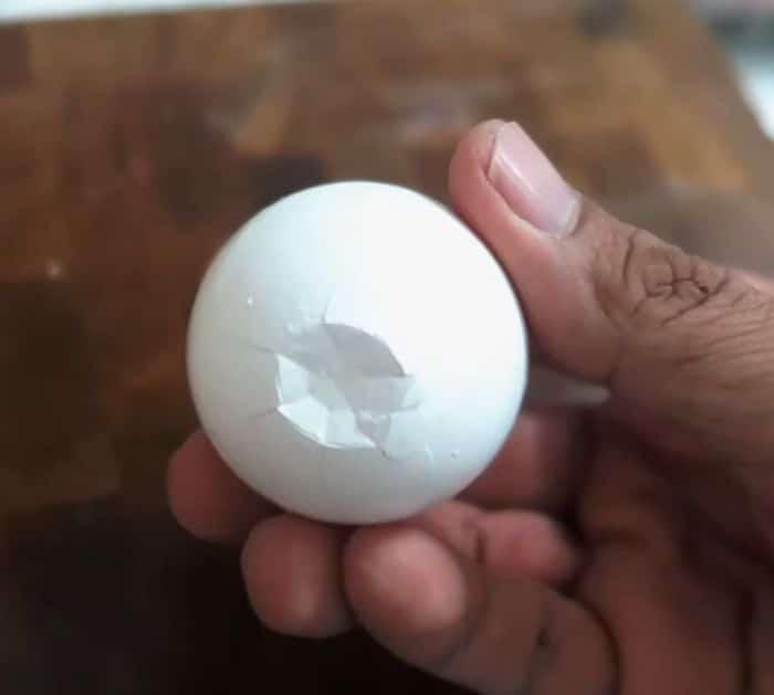 No Peeling Egg Shell Removal Hack