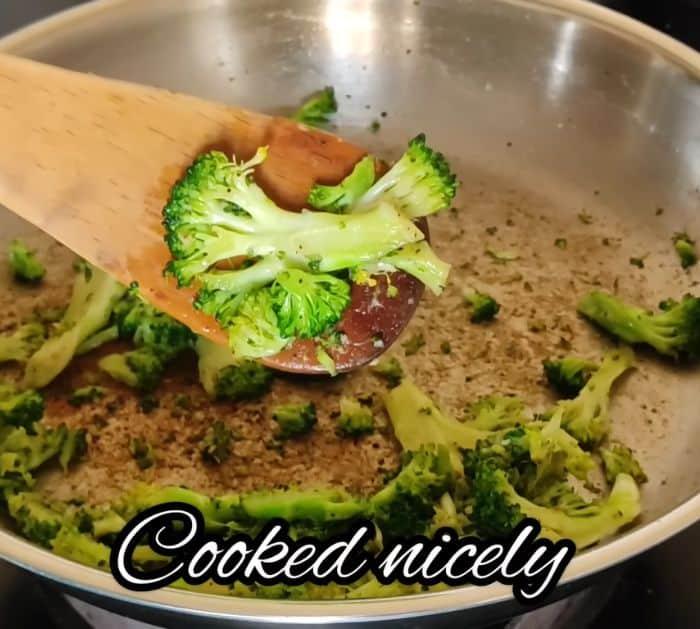 Breakfast Broccoli Fritters Ingredients