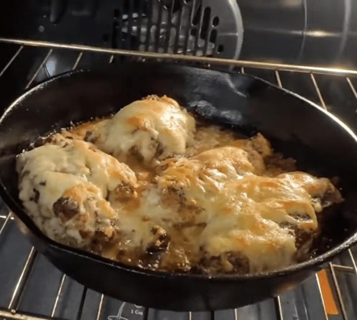 How to Make Longhorn Steakhouse Parmesan Chicken